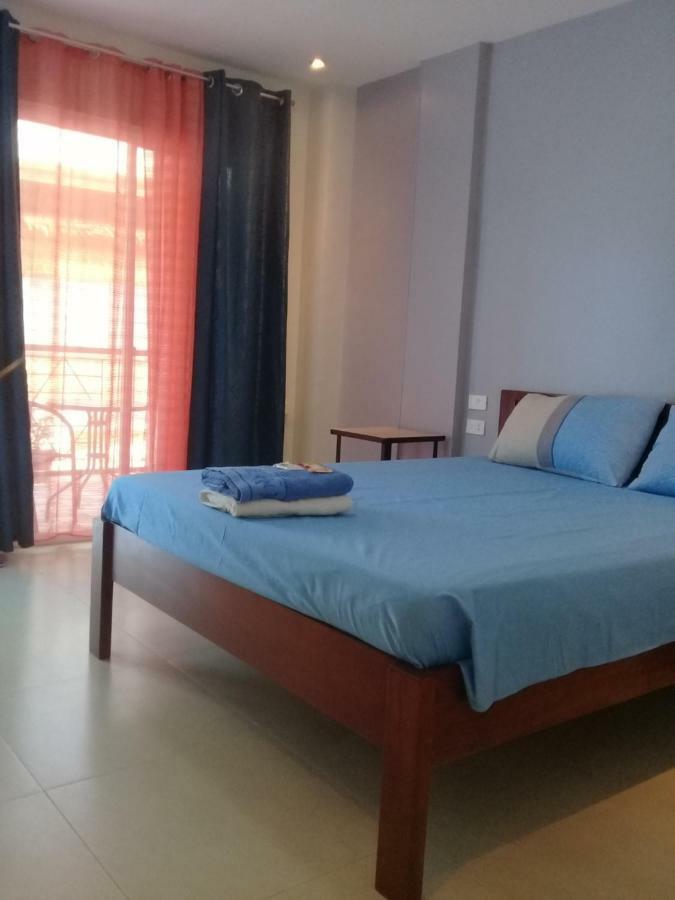 D & B Bluestar Beach Resort Panglao-stad Buitenkant foto