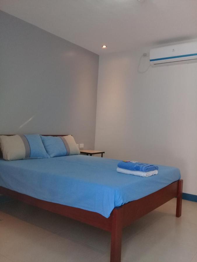 D & B Bluestar Beach Resort Panglao-stad Buitenkant foto